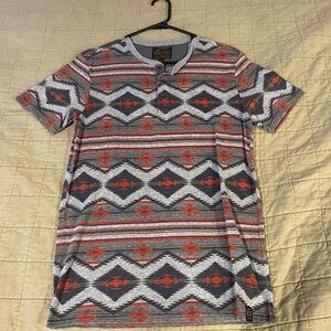 Lucky Brand Men's Short Sleeve Henley Shirt - Gray and Red Pattern